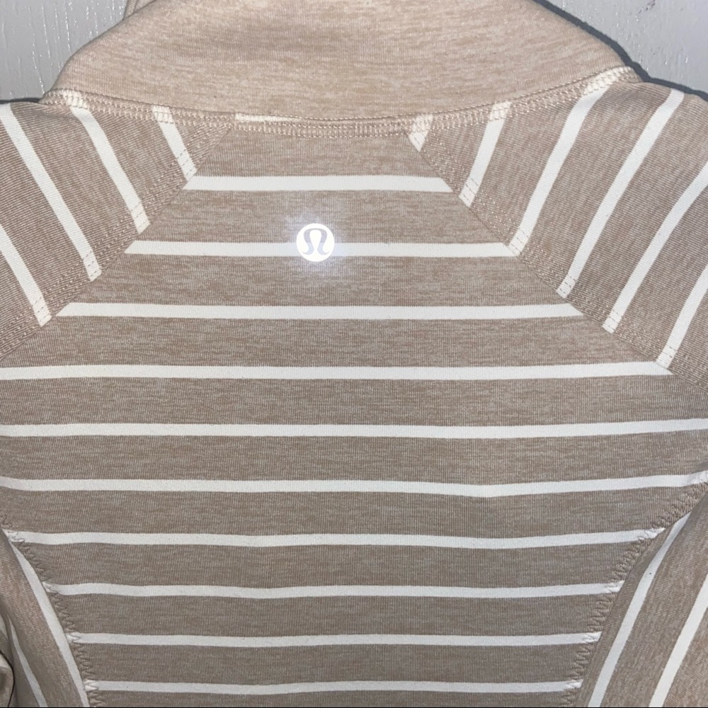 Lululemon jacket - Picture 7 of 10